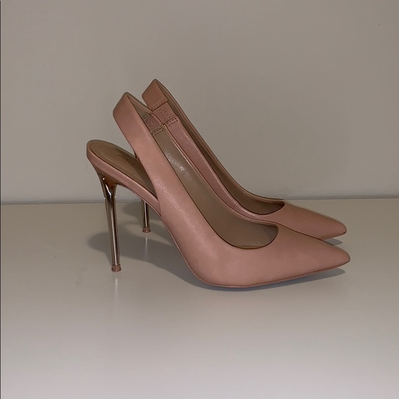 Shoes - Picture 2 of 3